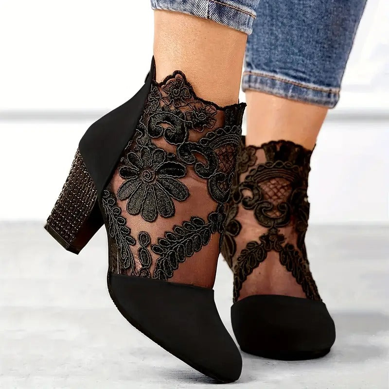 CHARLOTTE | WHITE HEEL SHOES