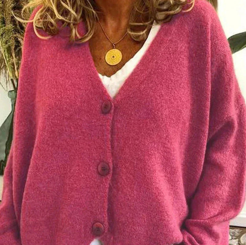 DIANA | COZY V-NECK CARDIGAN
