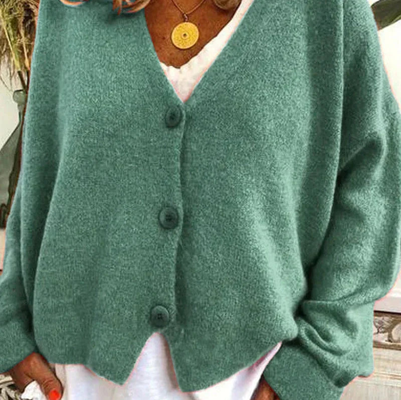 DIANA | COZY V-NECK CARDIGAN
