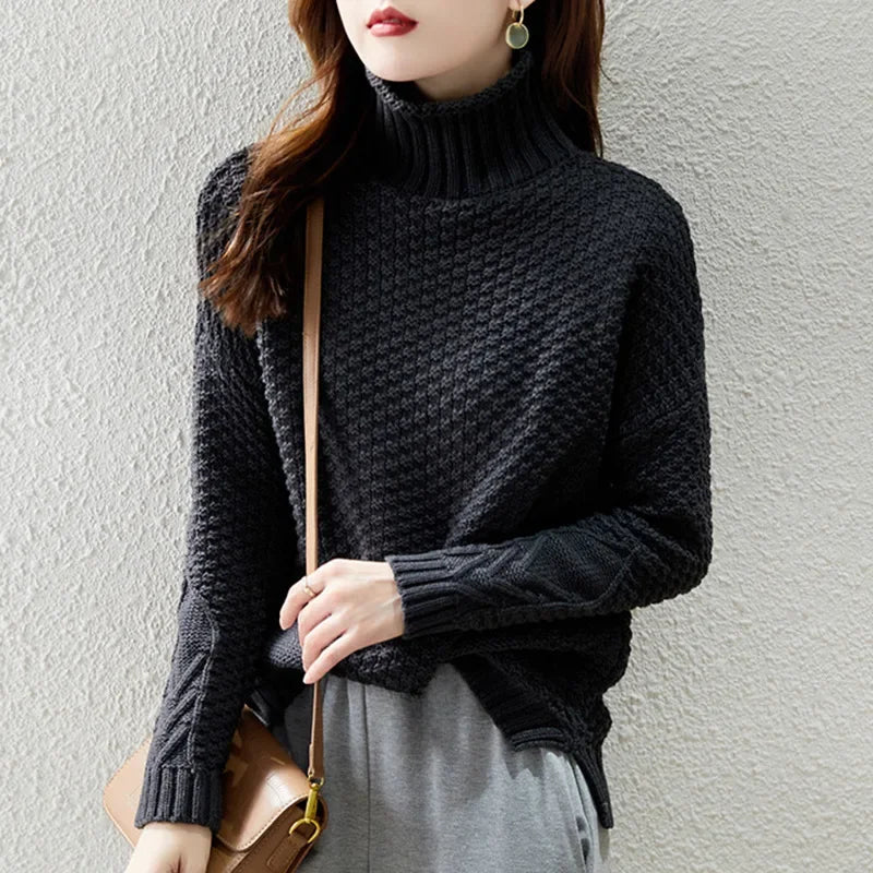 AUDREY | RIBBED TURTLENECK SWEATER