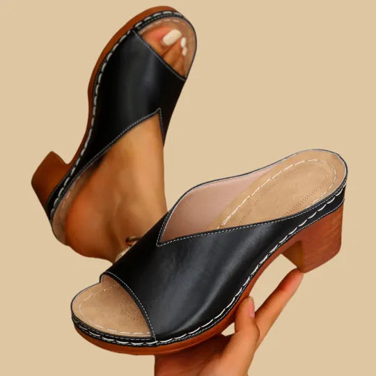 MIA | ORTHOPAEDIC CHUNKY HEELS