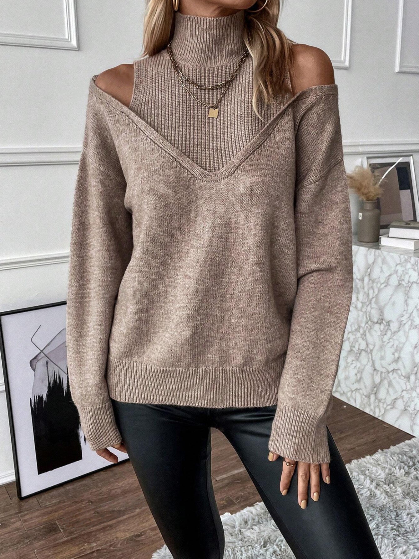 ANNA | COLD SHOULDER SWEATER