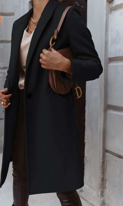 FREYA | ELEGANT BUTTON COAT