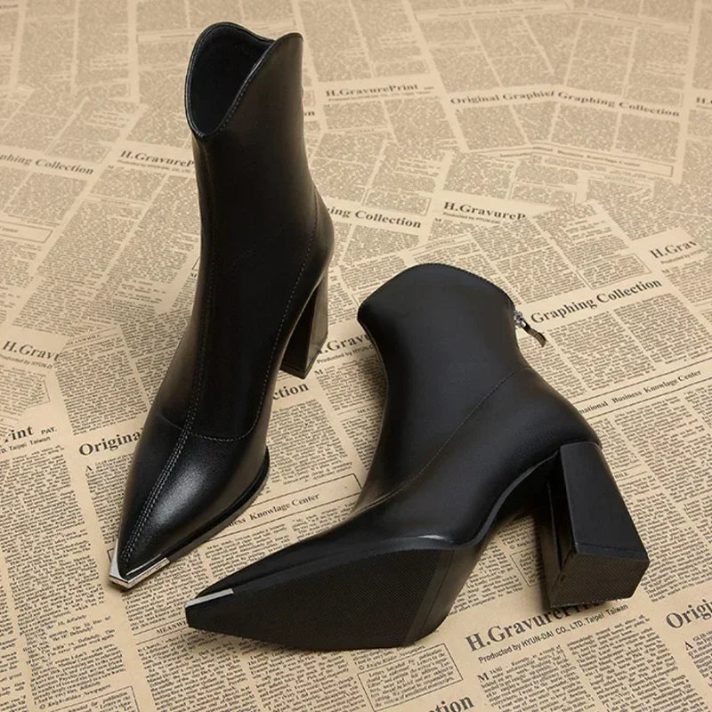 ABIGAIL | SPRING HEEL ANKLE BOOTS