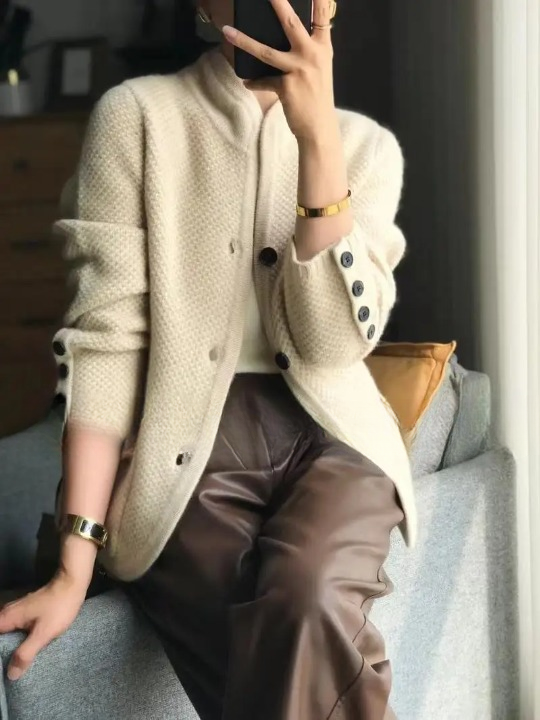 DANIELLE | WINTER BUTTON CARDIGAN
