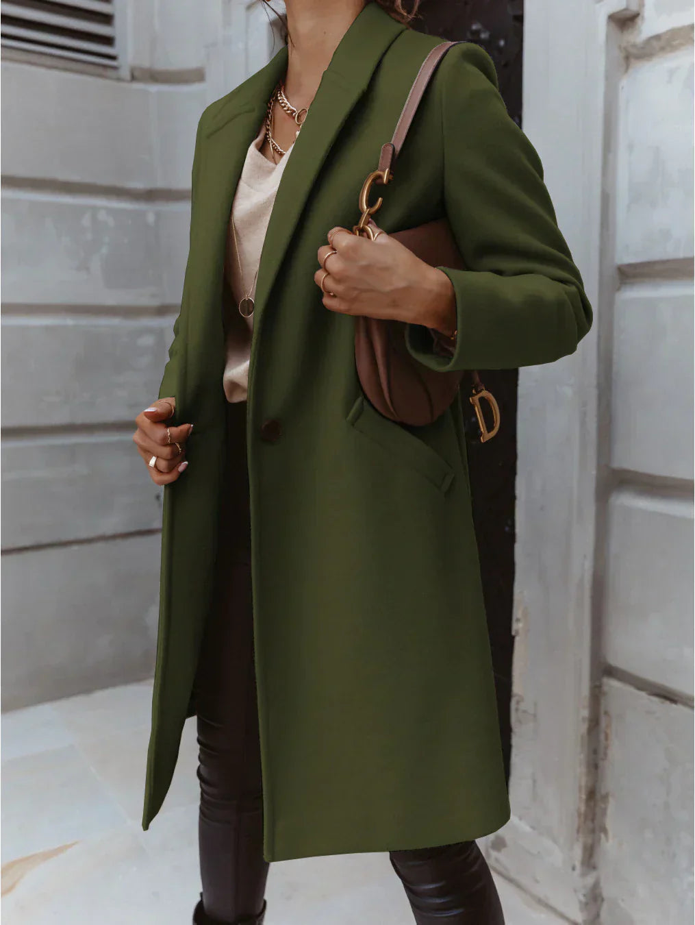FREYA | ELEGANT BUTTON COAT