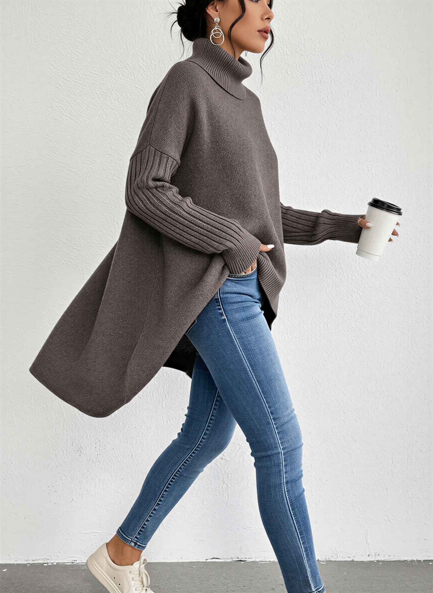 ALICE | OVERSIZED TURTLENECK SWEATER
